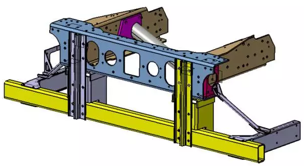 商用车前下部防护装置结构模拟碰撞分析与优化